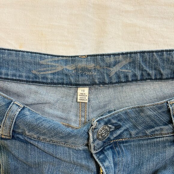 Seven7 High Rise Jeans Distressed Tapered Leg - Picture 3 of 5
